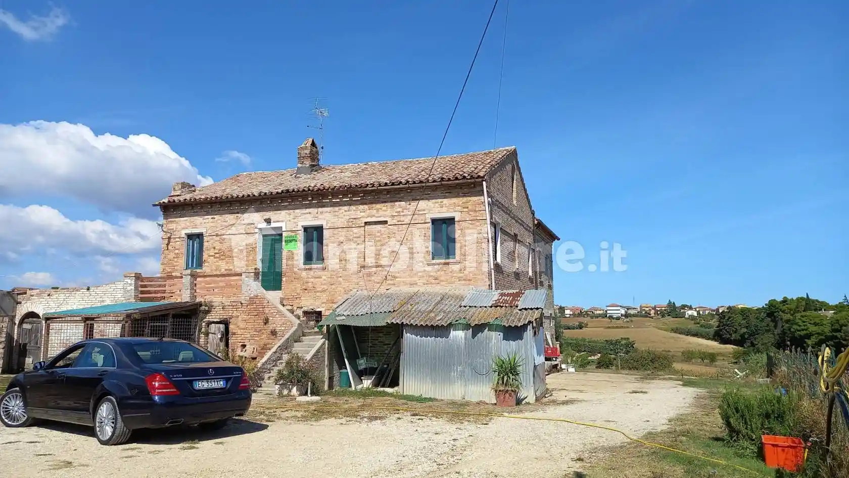 Rustico - Casale in vendita a Porto Sant'Elpidio