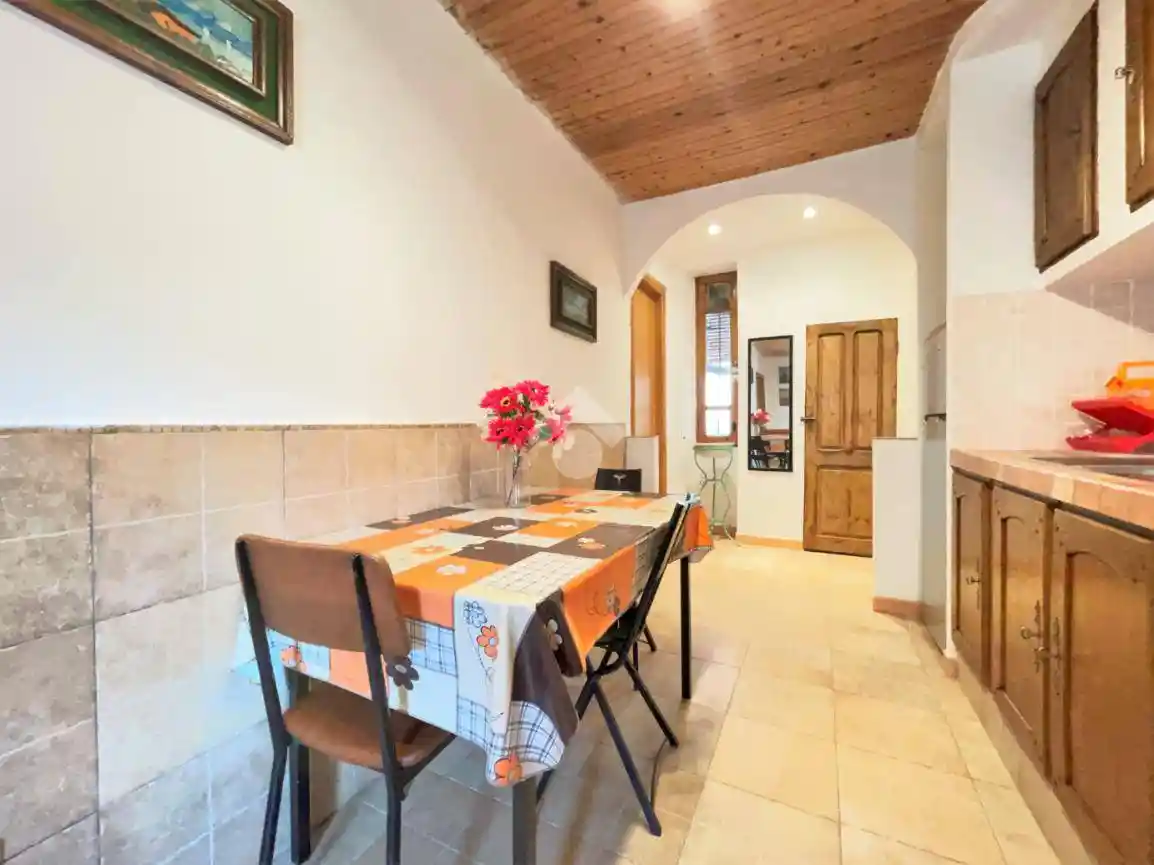 Appartamento in vendita a Apricale