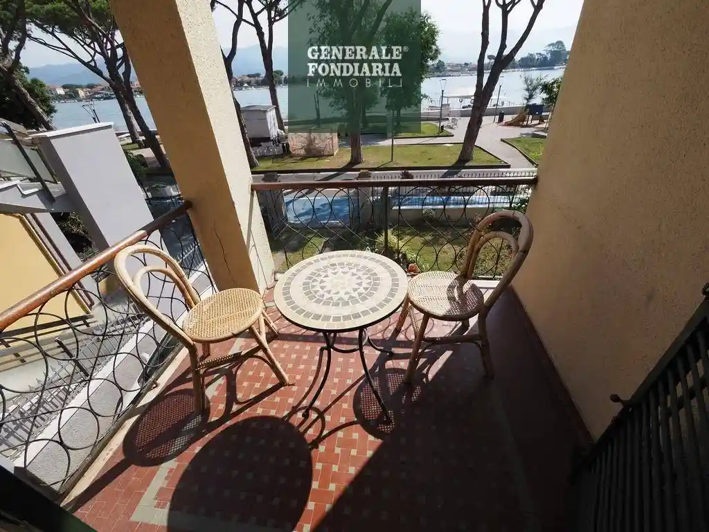 Appartamento in affitto a Ameglia