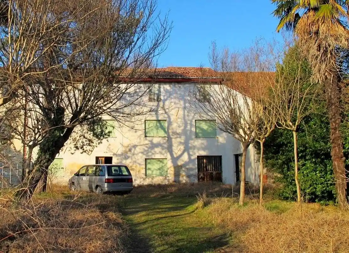 Rustico - Casale in vendita a Sesto al Reghena