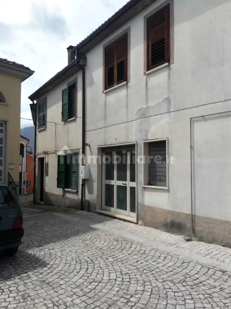 Casa indipendente in vendita a Lioni