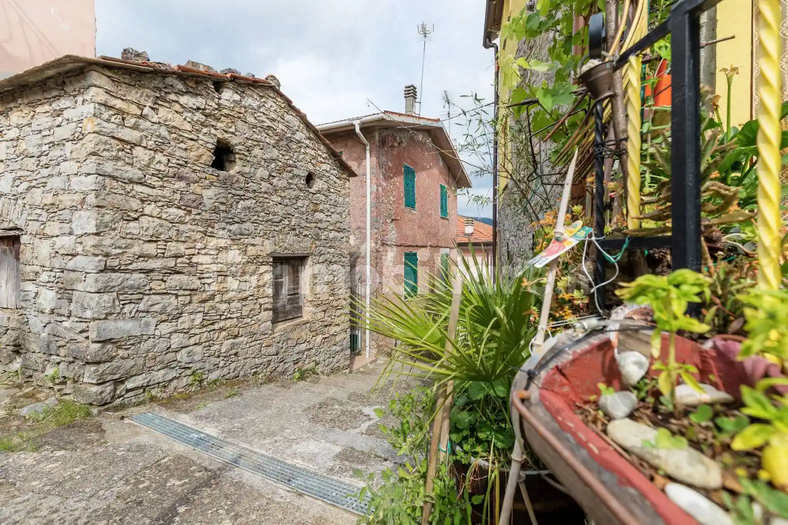 Appartamento in vendita a Beverino