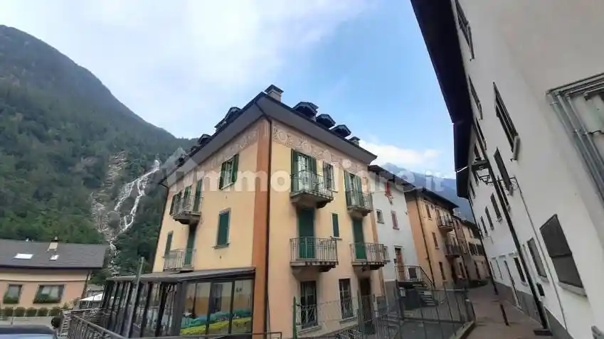 Appartamento in vendita a Branzi