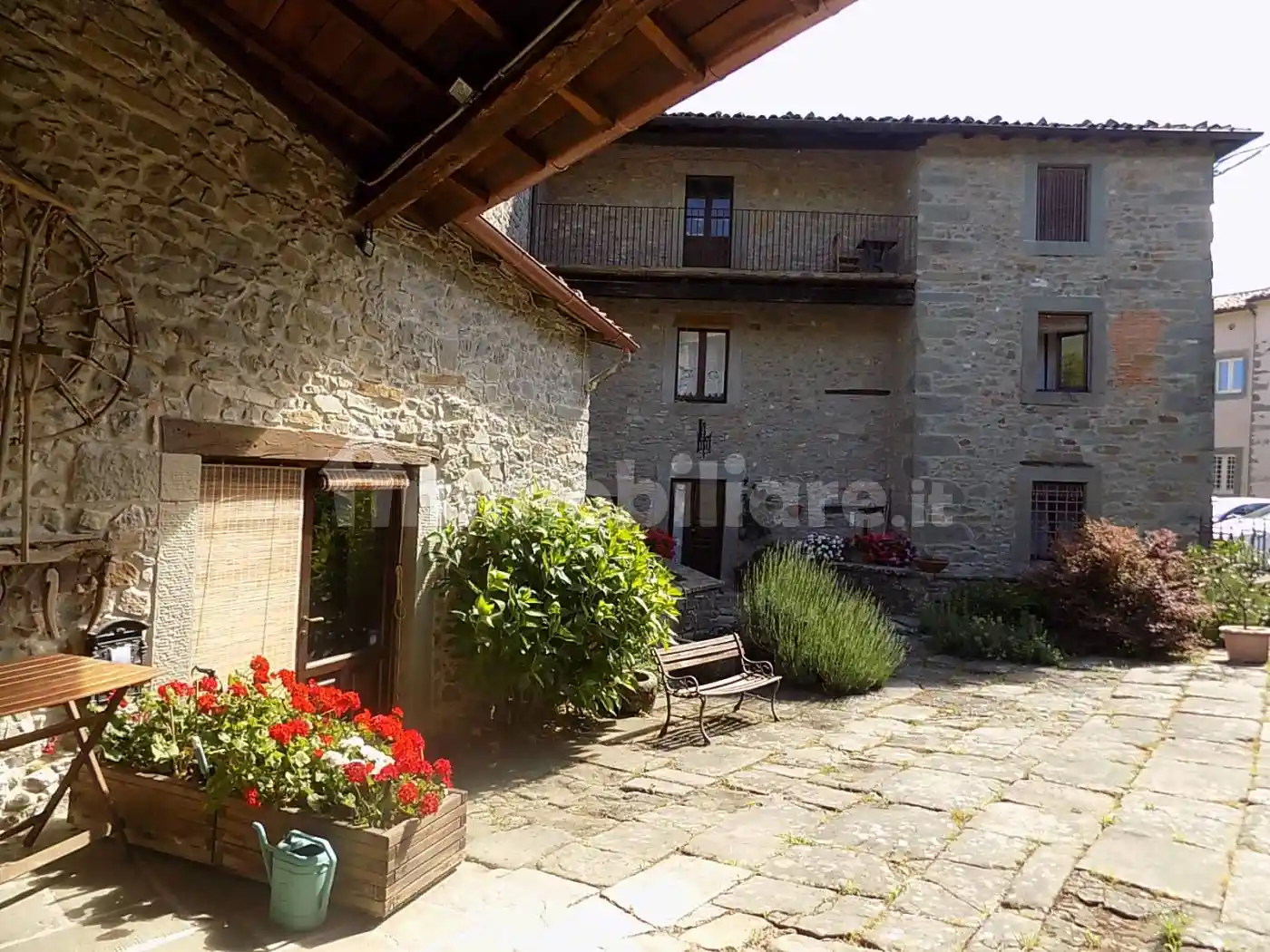 Rustico - Casale in vendita a Castelnuovo di Garfagnana