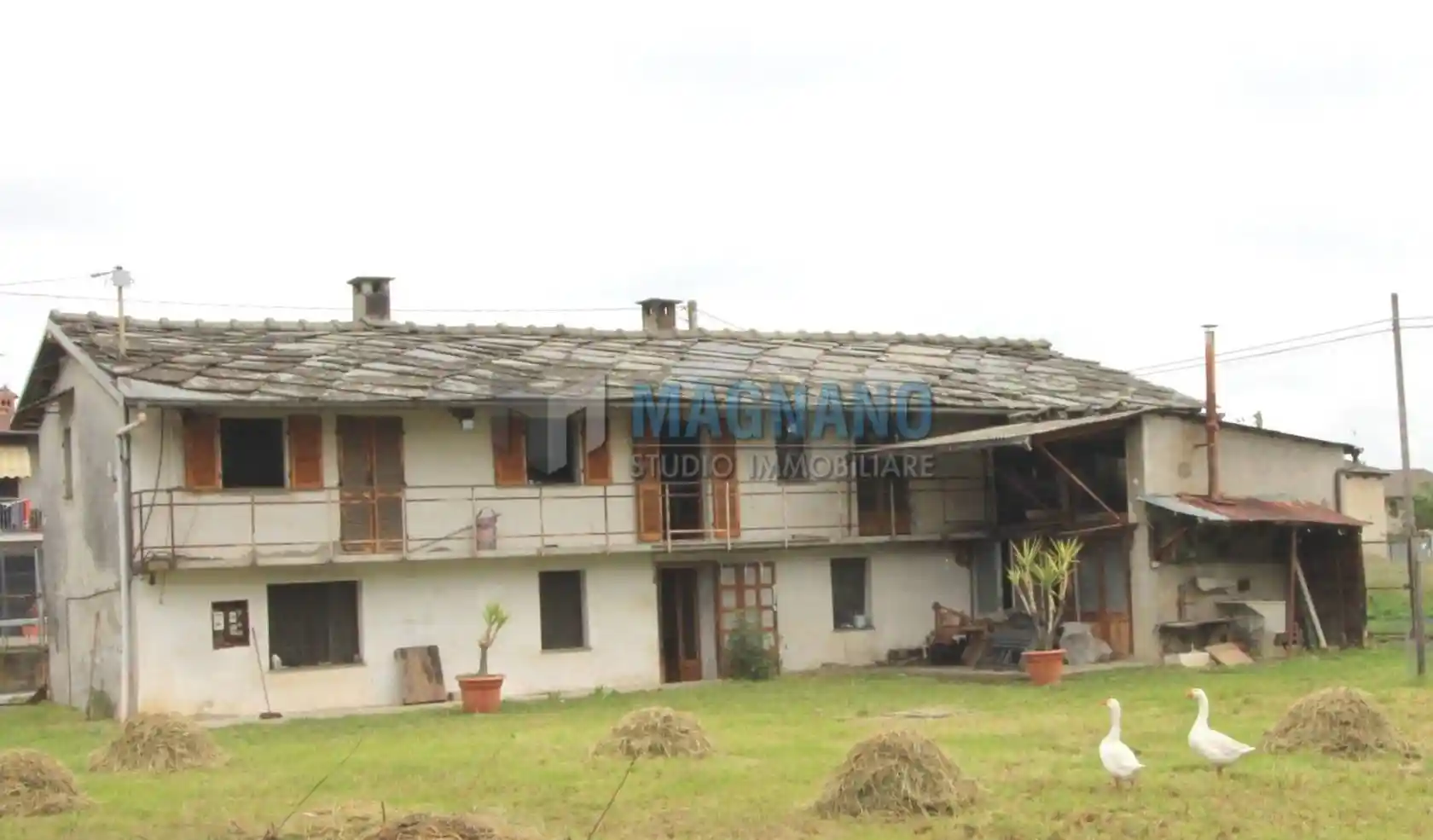 Rustico - Casale in vendita a Cavour