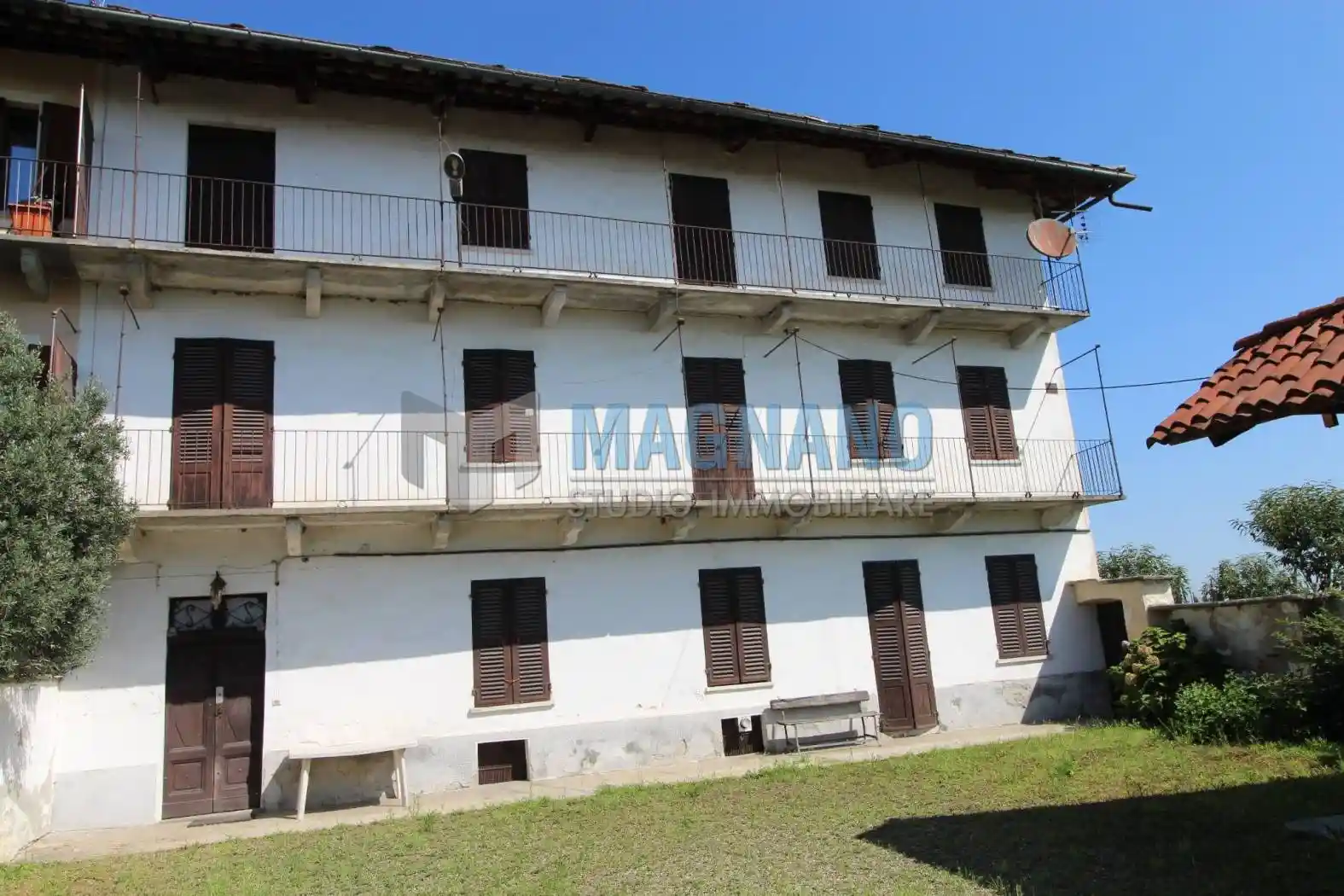 Rustico - Casale in vendita a Cavour