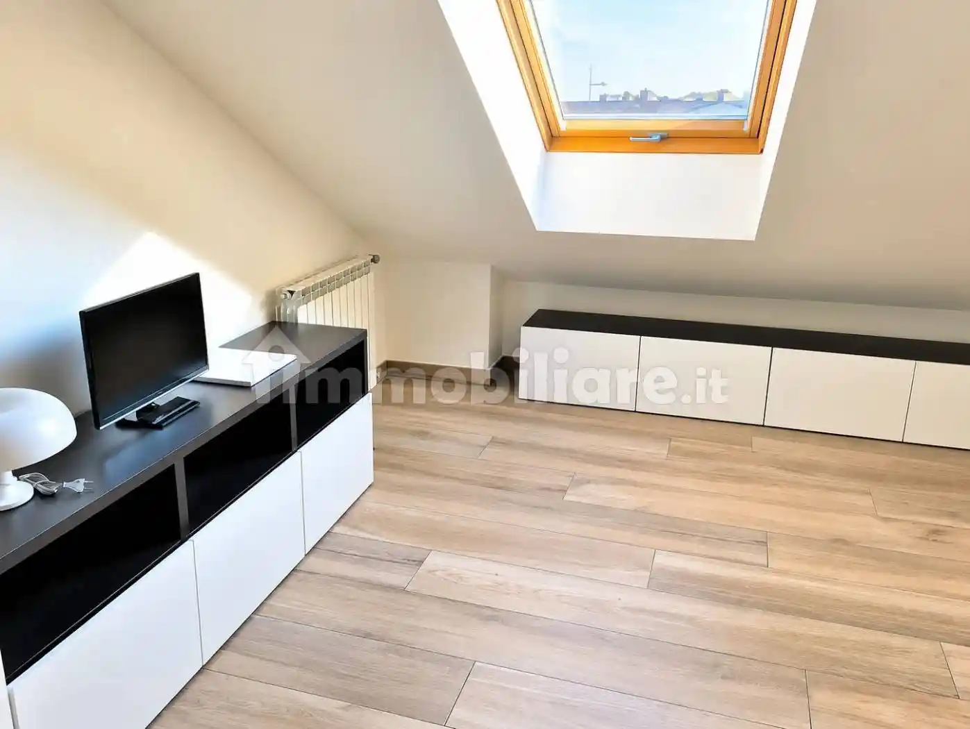 Loft in affitto a Novara