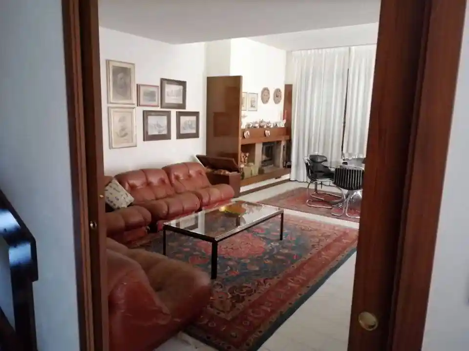 Villa in vendita a Piovene Rocchette