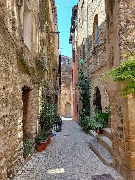 Open space corso Anita Garibaldi, Centro Storico, Terracina - foto 2