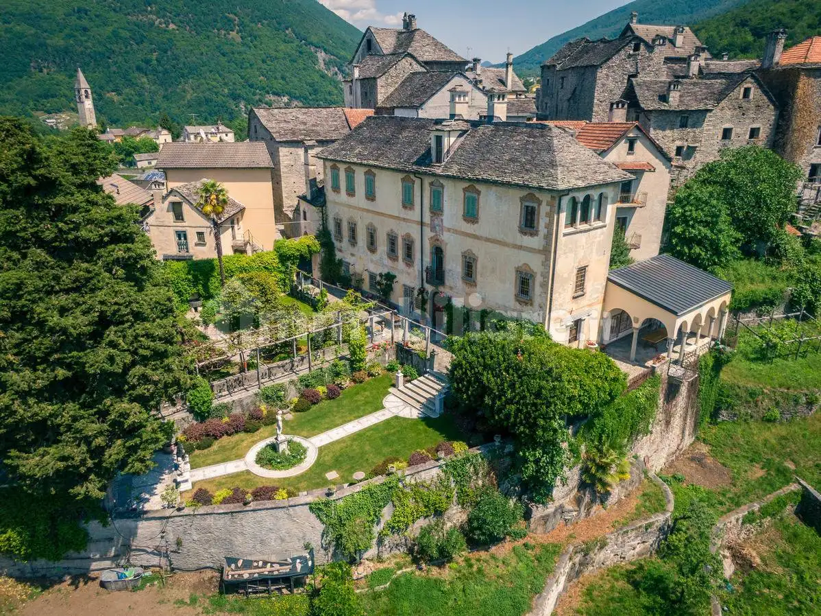 Villa in vendita a Trontano