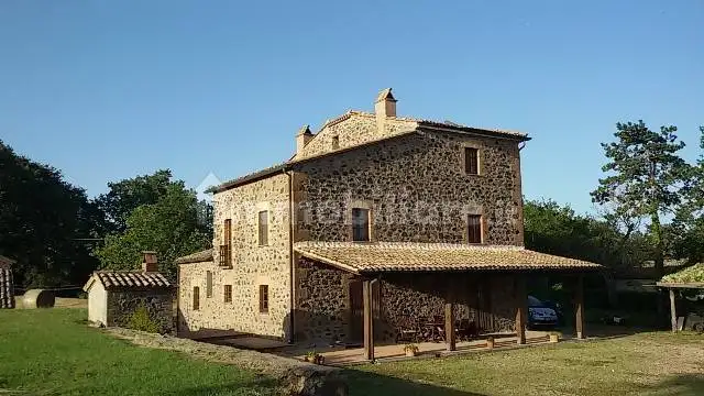 Rustico - Casale in vendita a Castel Giorgio