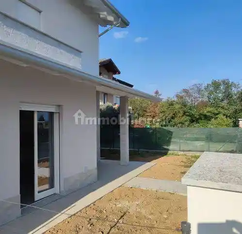 Villa in vendita a Cassano Magnago