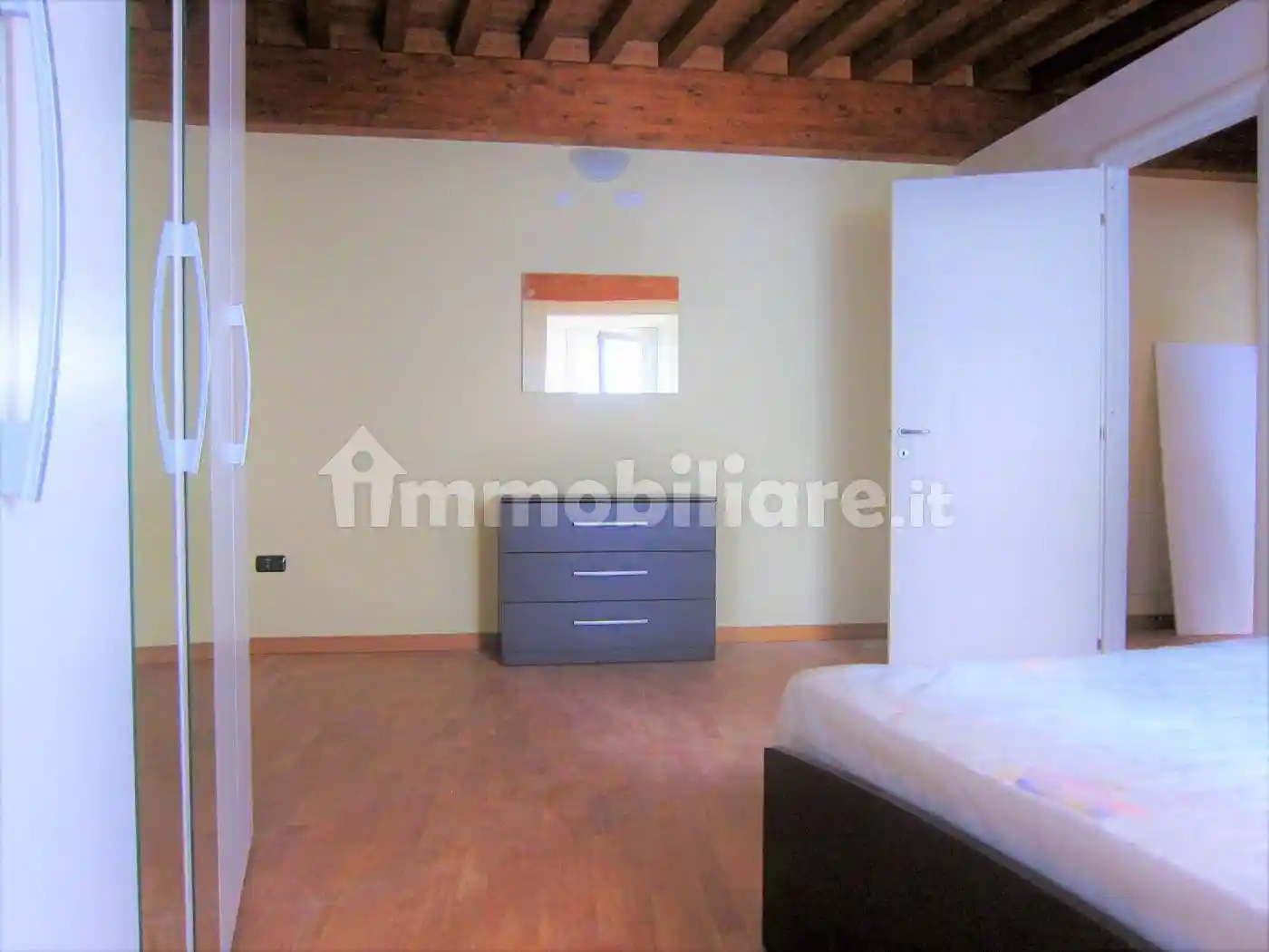 Bilocale via Mazzini 21, Centro, Gallarate - foto 4