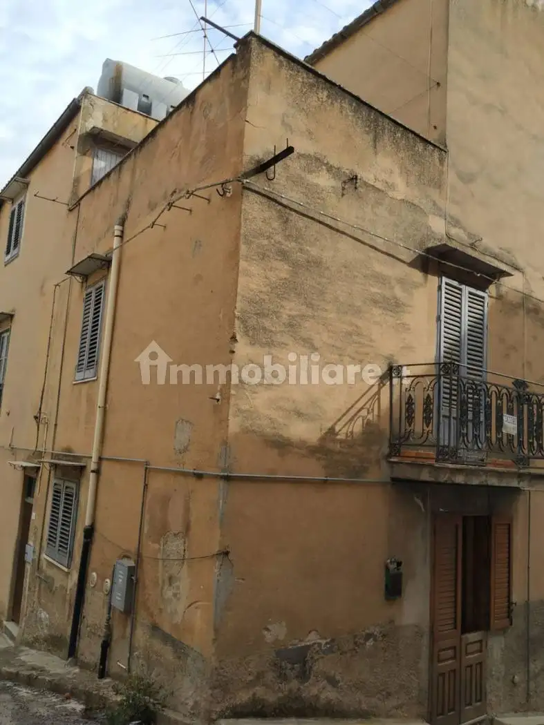 Terratetto unifamiliare via San Sebastiano 38, Alia - foto 2