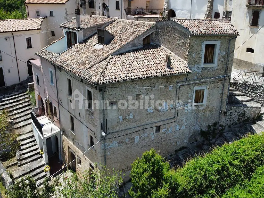 Terratetto unifamiliare via del Carmine, Centro, Caporciano - foto 3