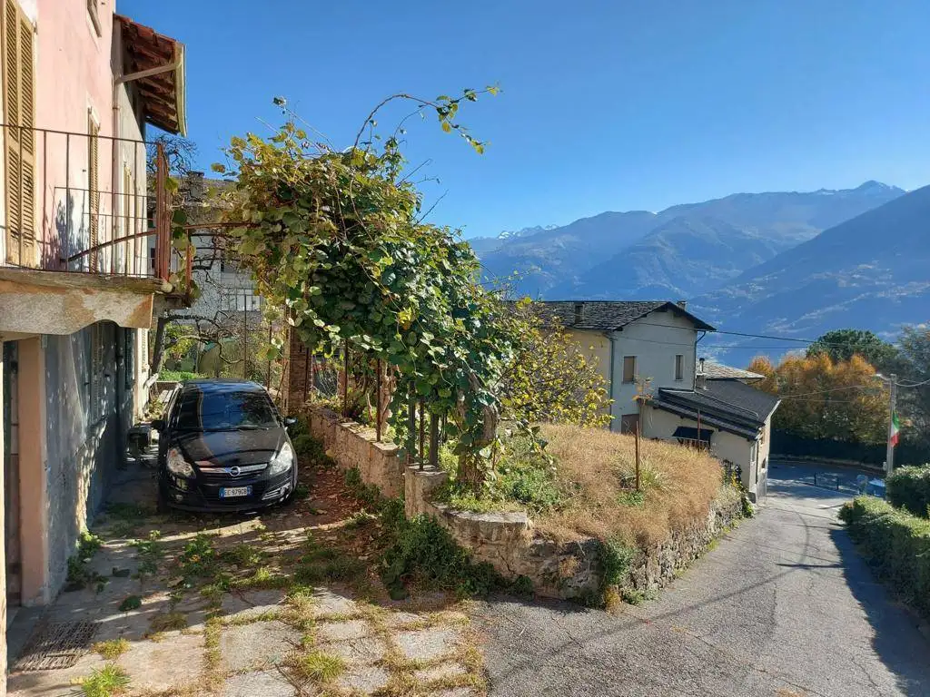 Casa indipendente in vendita a Postalesio