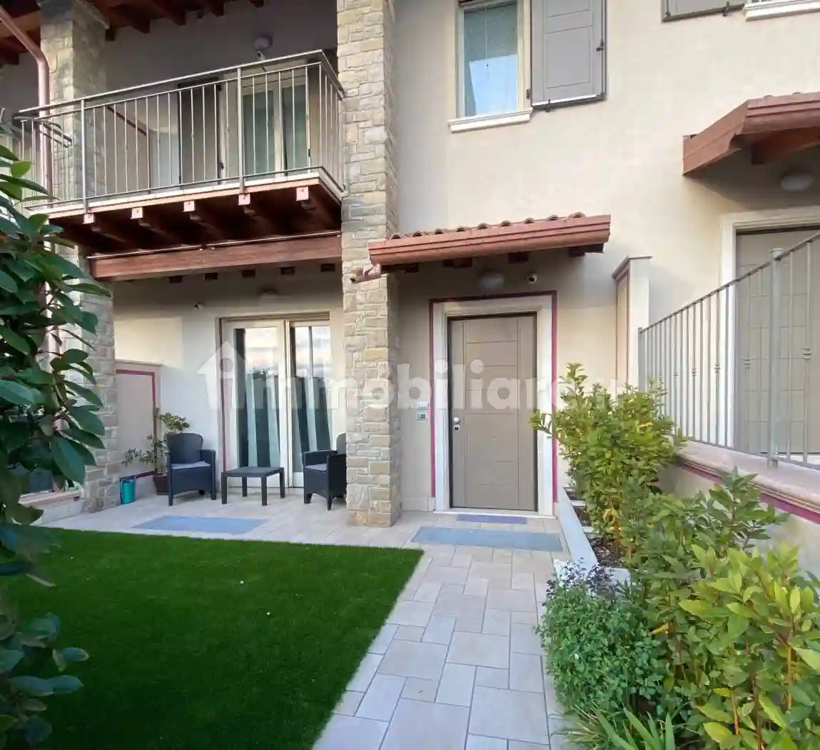 Villetta a schiera - foto 2