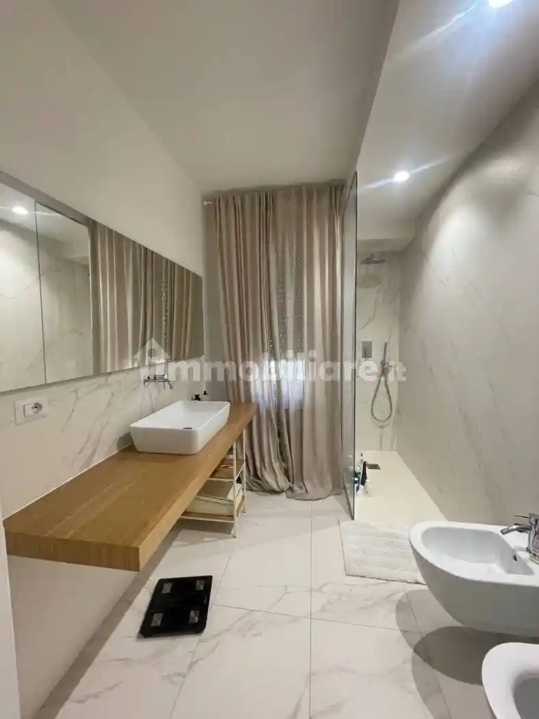 Quadrilocale viale della Repubblica, I Lecci - Gonfienti, Prato - foto 3