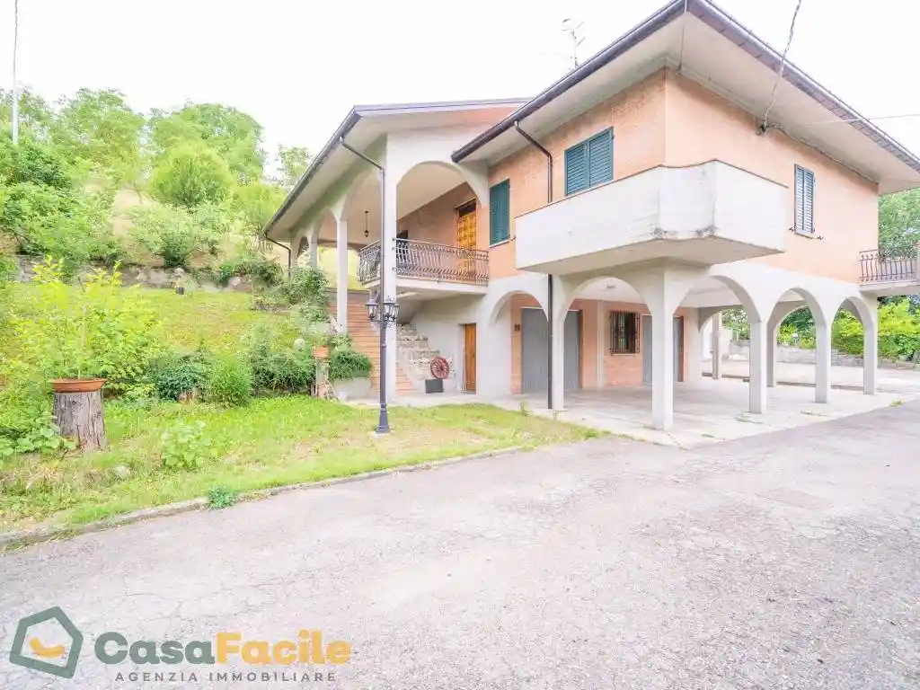 Villa in vendita a Sant'Agata Feltria