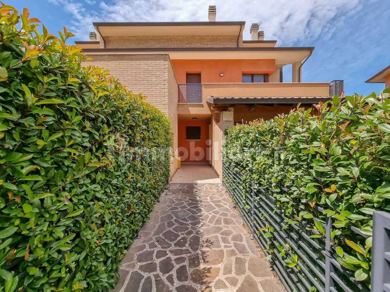 Appartamento in vendita a Piandimeleto