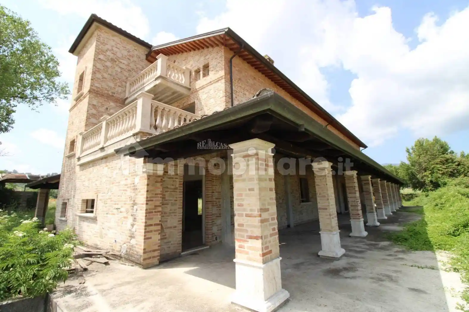 Rustico - Casale in vendita a Folignano