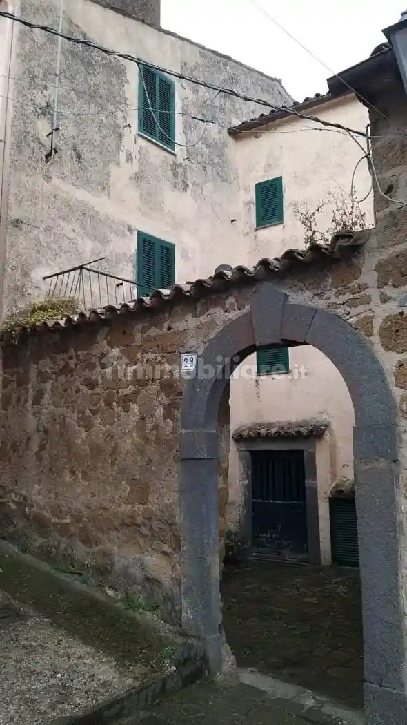 Casa indipendente in vendita a Bagnoregio