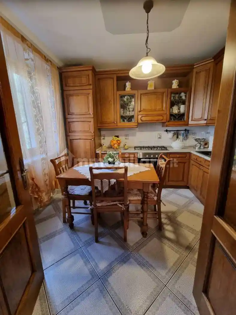 Villa unifamiliare, buono stato, 240 m², Baggio, Pistoia - foto 5