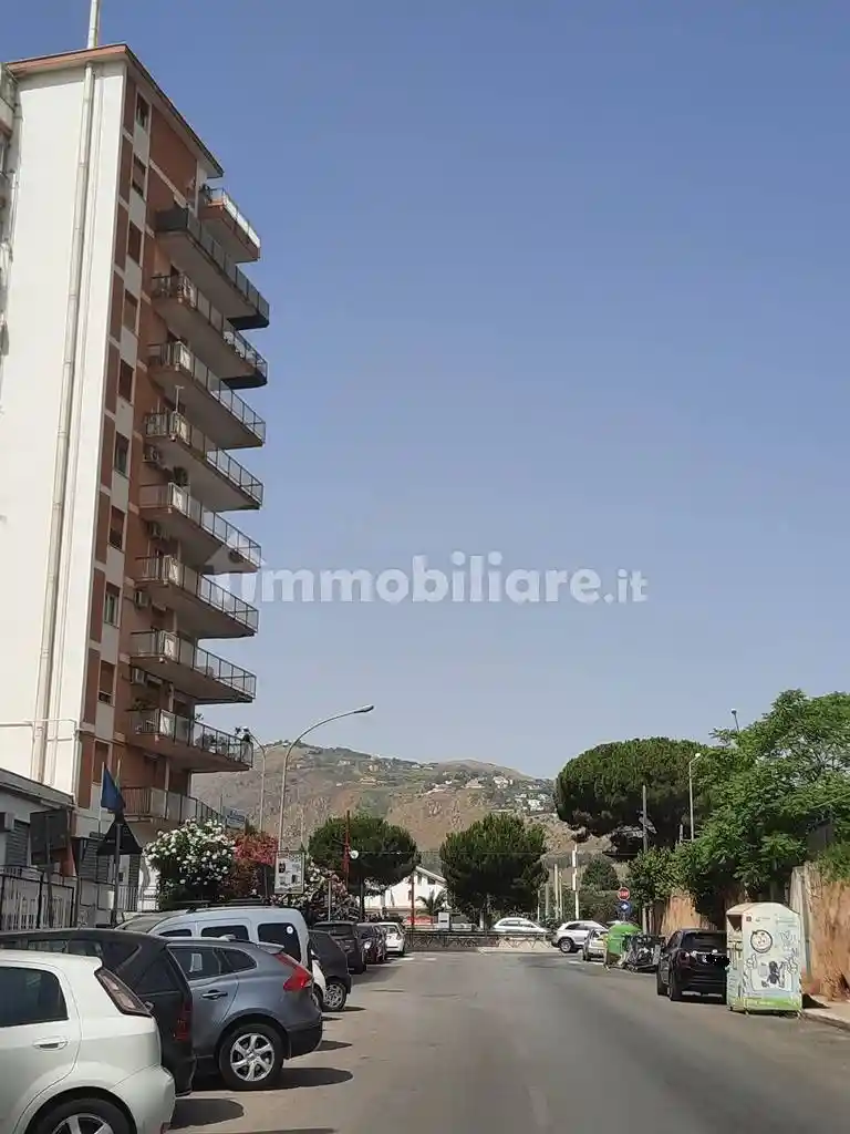 Appartamento in vendita a Palermo