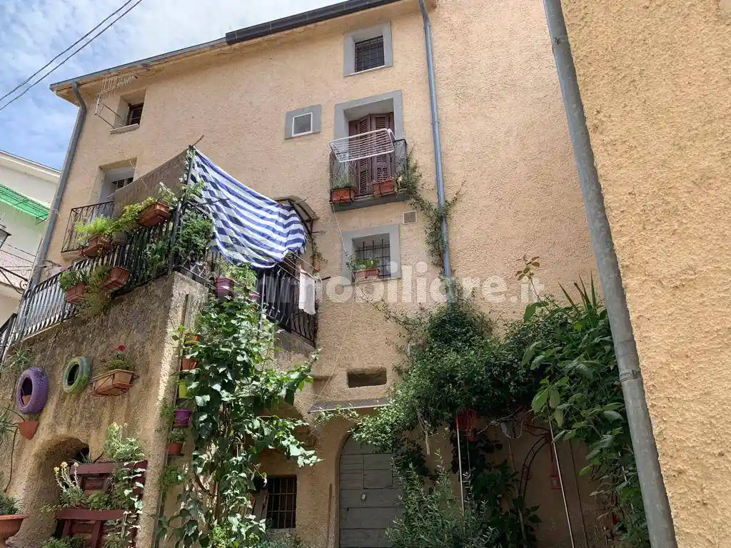 Appartamento in vendita a Posta Fibreno