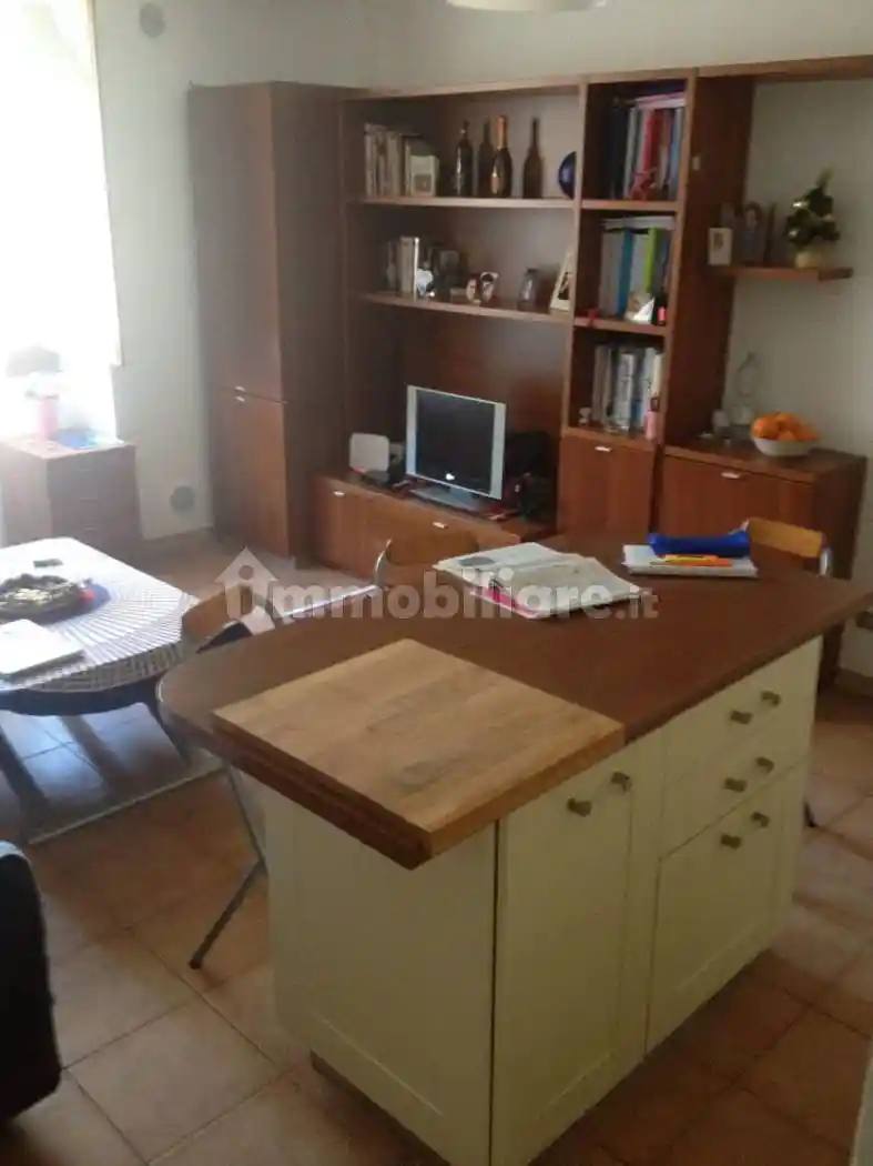 Bilocale via Baldassarre Peruzzi 8, Fuori Porta Romana, Siena - foto 3