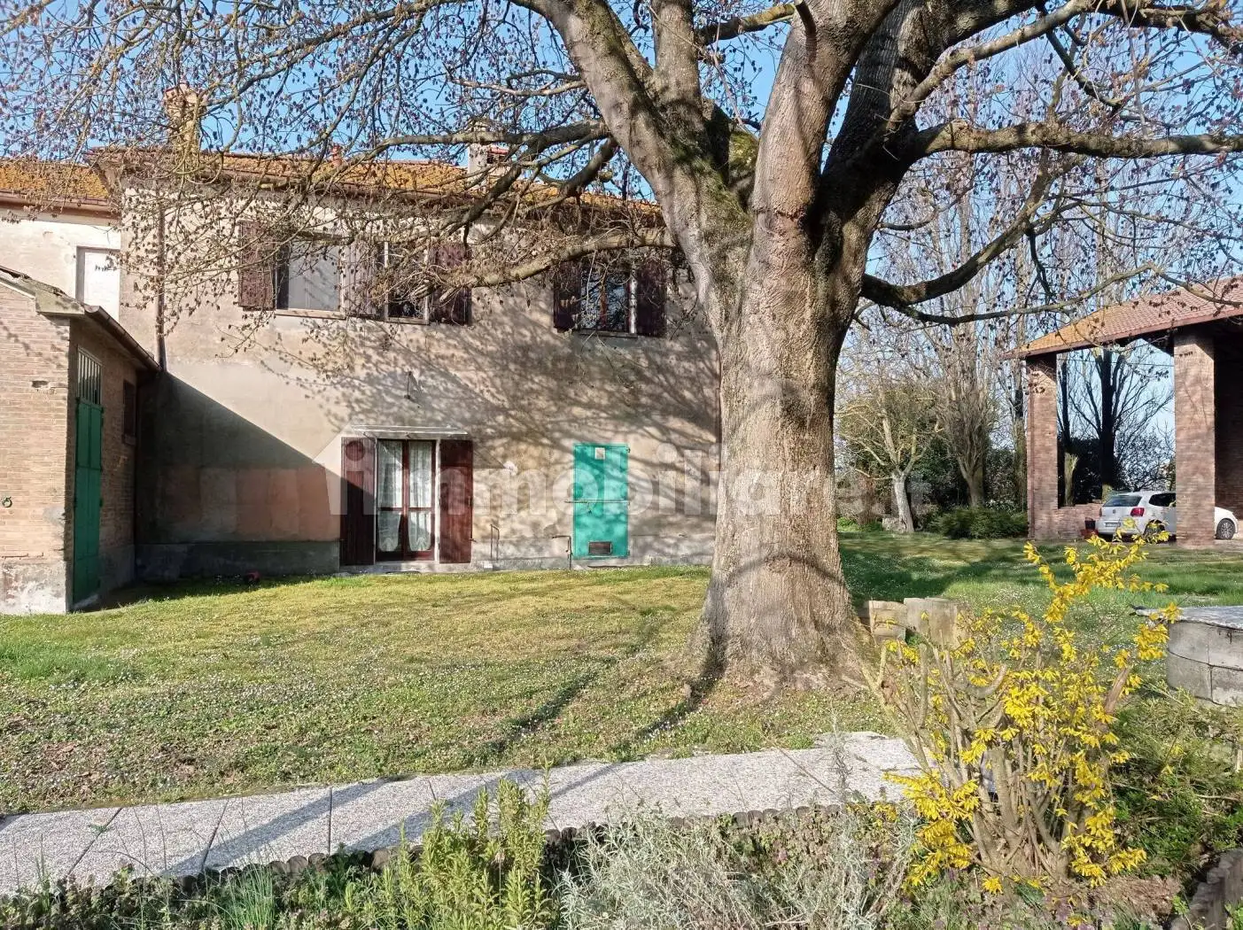 Rustico - Casale in vendita a Ravenna