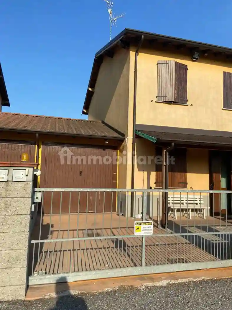 Villetta a schiera - foto 2