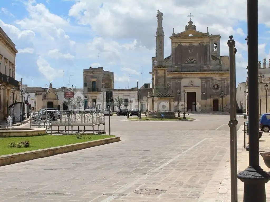 Palazzo - Edificio in Vendita