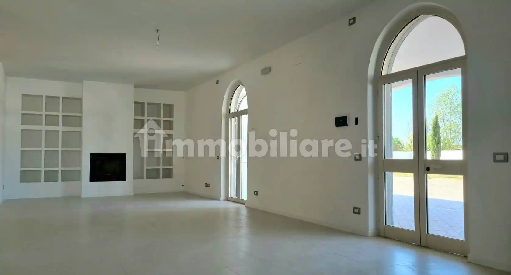 Villa in vendita a Latina