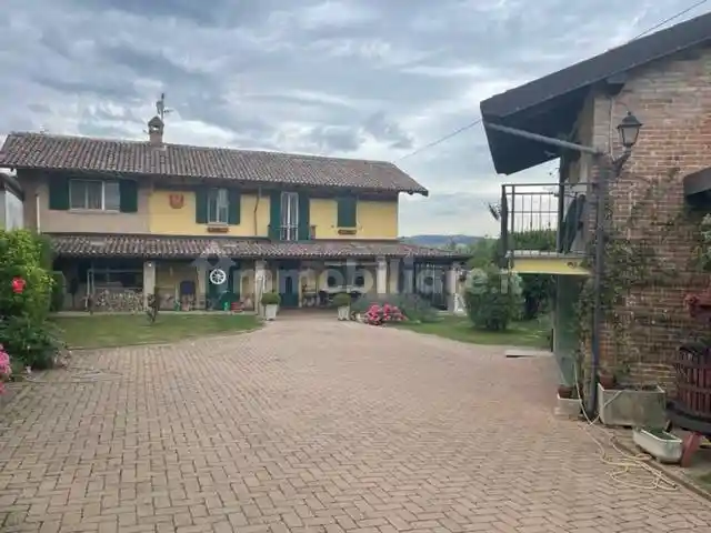 Casale, ottimo stato, 230 m², Centro, Cerreto Grue - foto 2