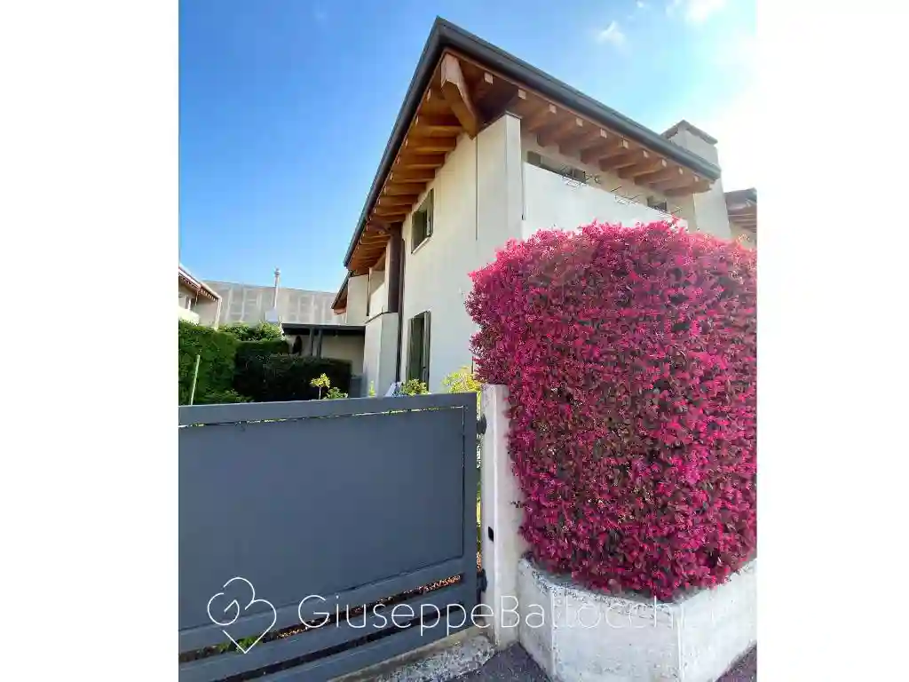 Villetta a schiera - foto 2