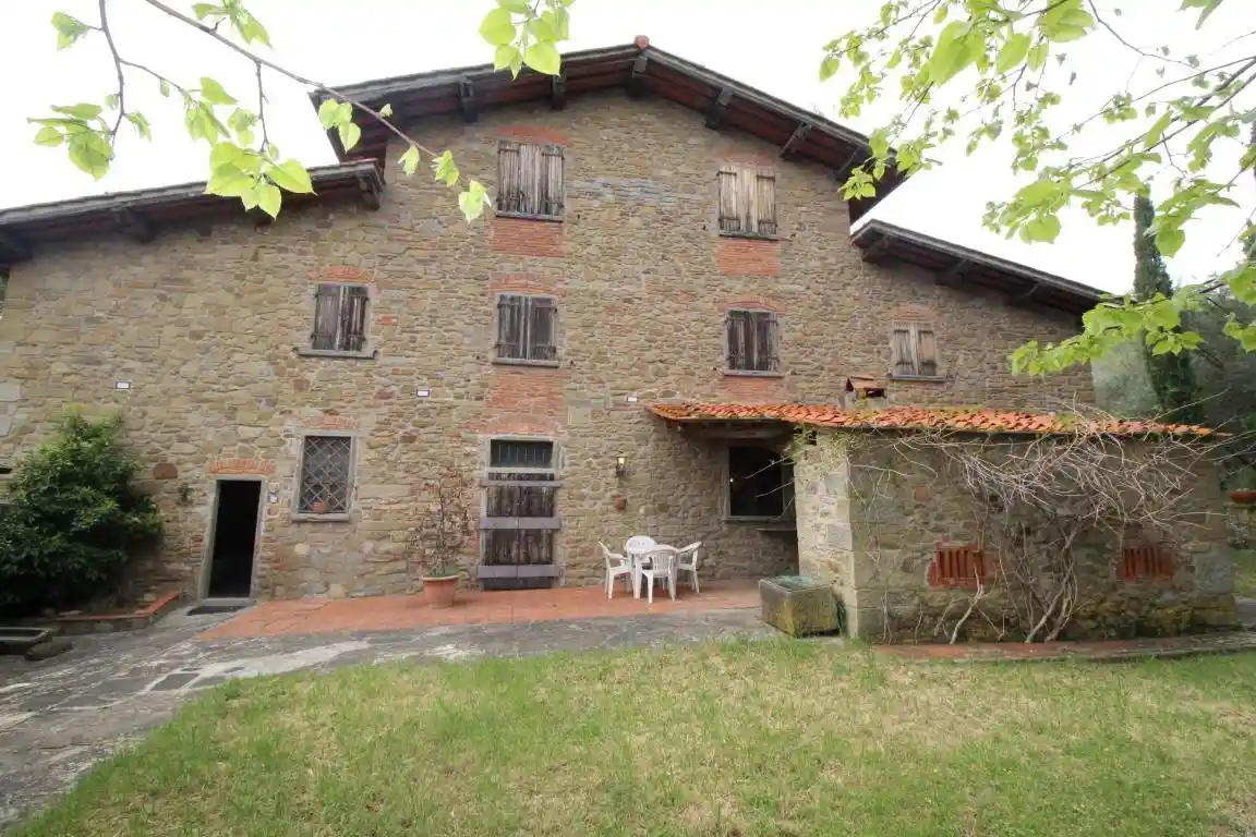 Villa in vendita a Reggello