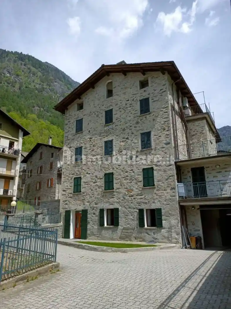 Appartamento in vendita a Lanzada