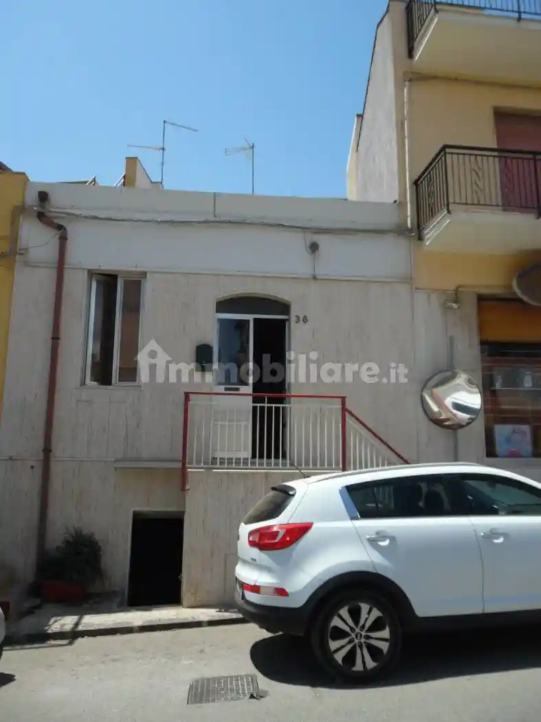 Casa indipendente in vendita a Floridia