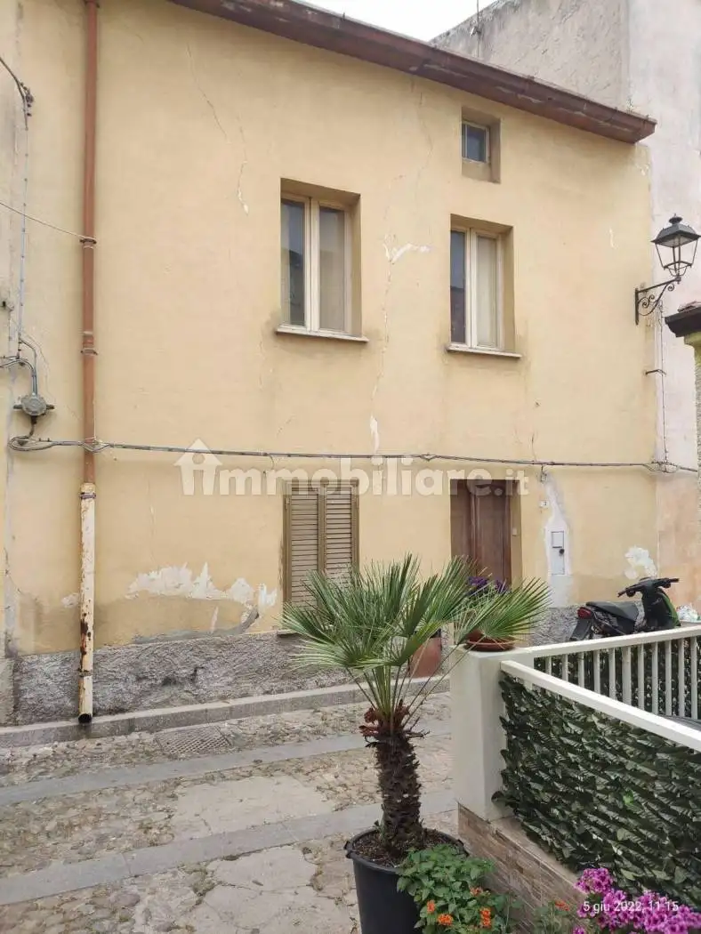 Rustico - Casale in vendita a Oschiri