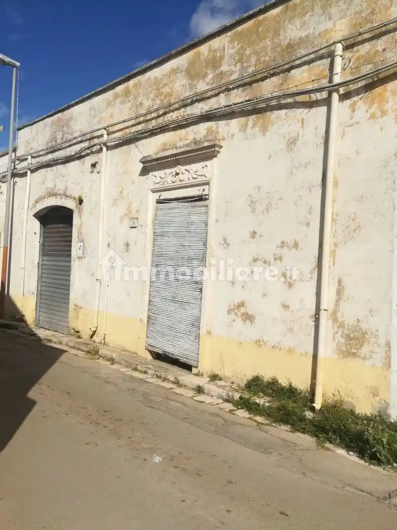 Casa indipendente in vendita a Squinzano