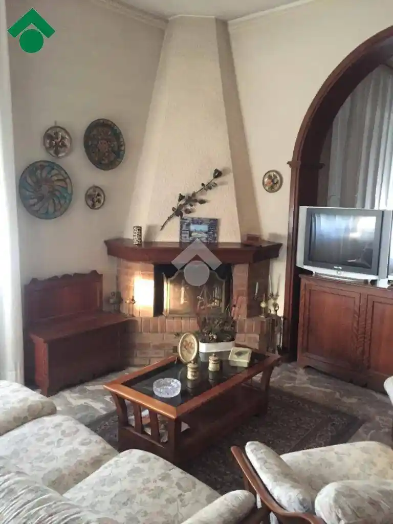 Villa in vendita a Suzzara