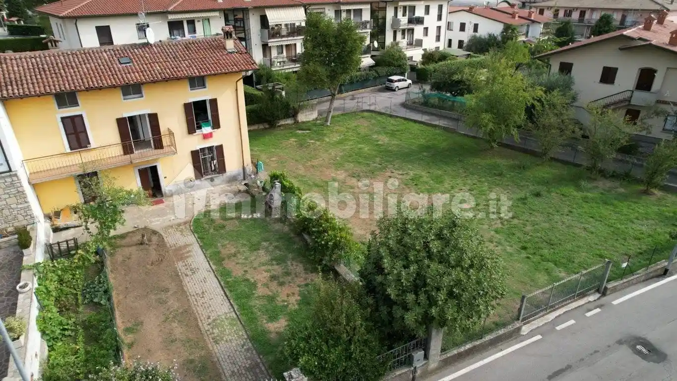 Casa indipendente in vendita a Villongo