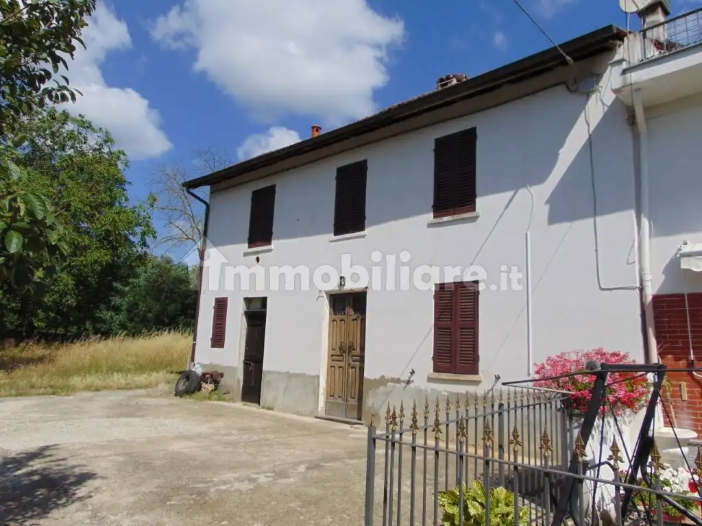 Rustico via Guardie, Castelnuovo Belbo - foto 3