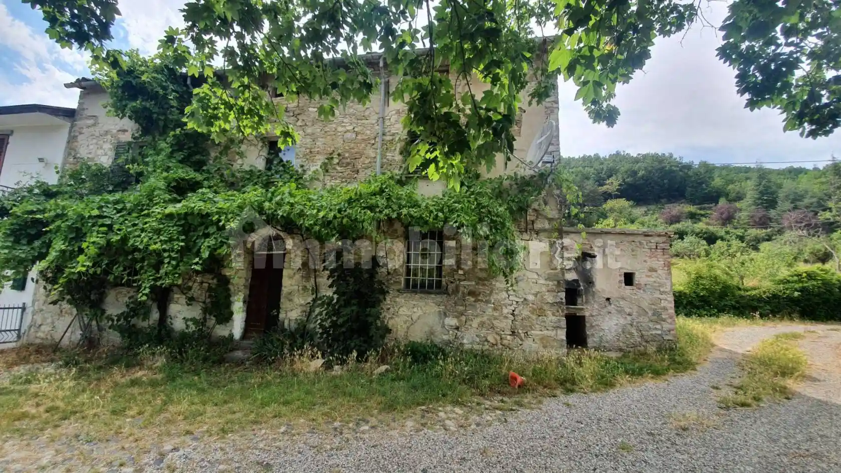 Casa indipendente in vendita a Bettola