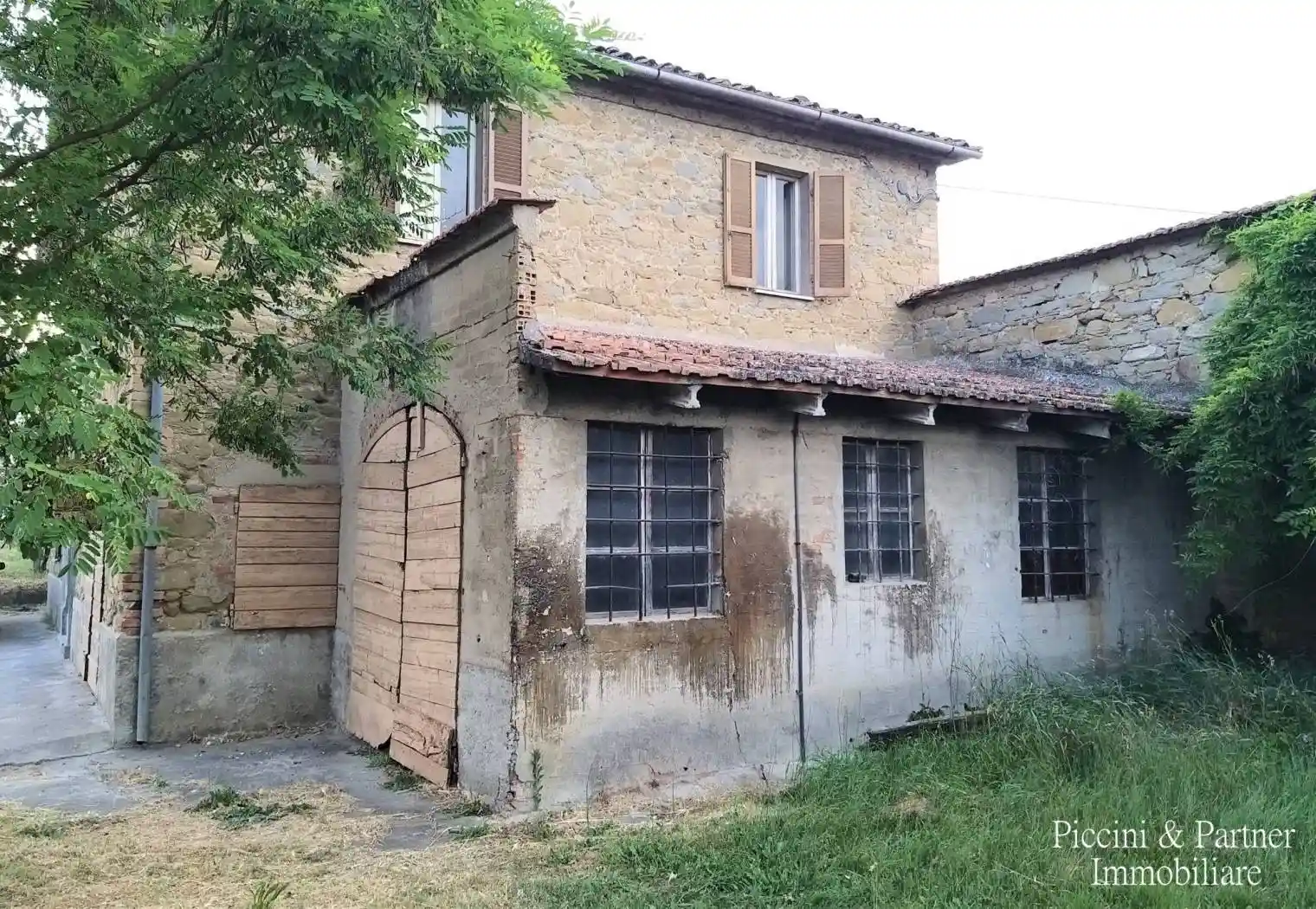 Rustico - Casale in vendita a Magione