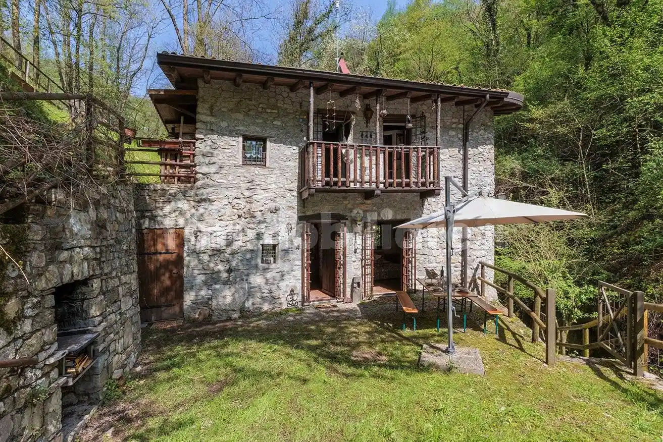 Rustico - Casale in vendita a Sorisole