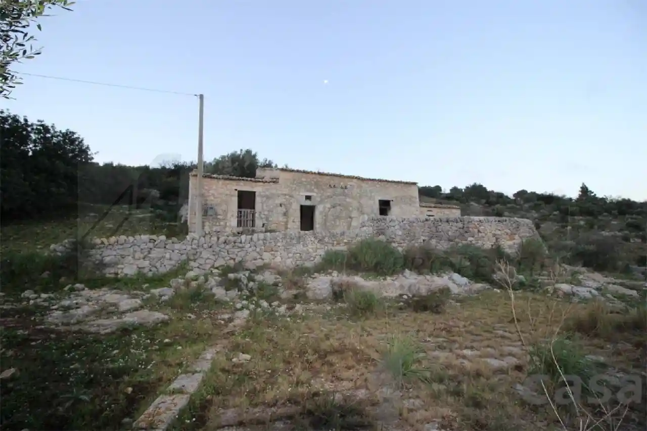Rustico - Casale in vendita a Ragusa