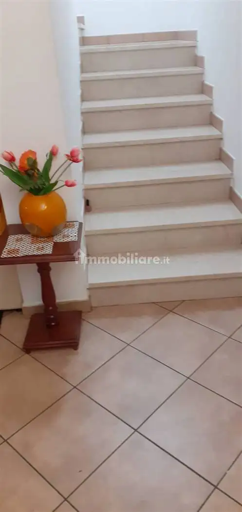 Appartamento in vendita a Borgocarbonara