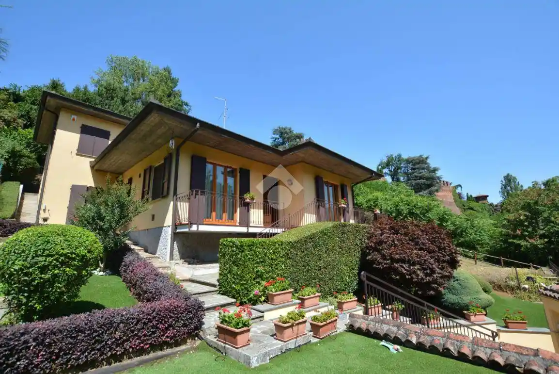 Villa in vendita a San Colombano al Lambro